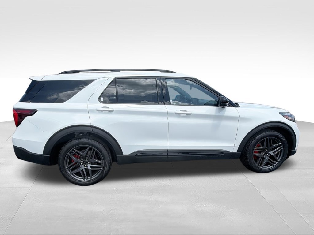 New 2026 Ford Explorer ST w/ Sun And Sound Package AWD/4WD image 9