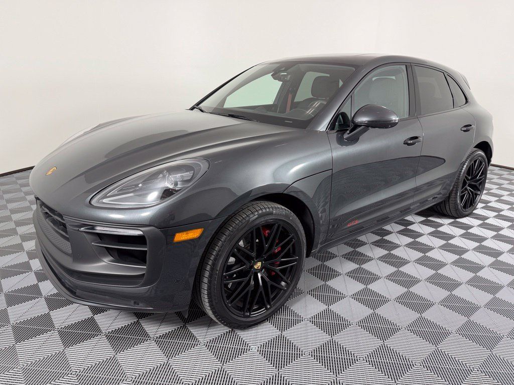 Certified 2023 Porsche Macan GTS AWD/4WD image 8