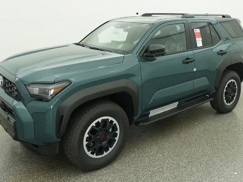 New 2026 Toyota 4Runner TRD Off-Road Premium AWD/4WD image 29