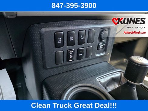 Used 2014 Toyota FJ Cruiser 4WD w/ Upgrade Package image 42