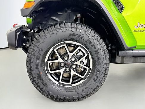 New 2026 Jeep Gladiator Rubicon w/ Safety Group image 32