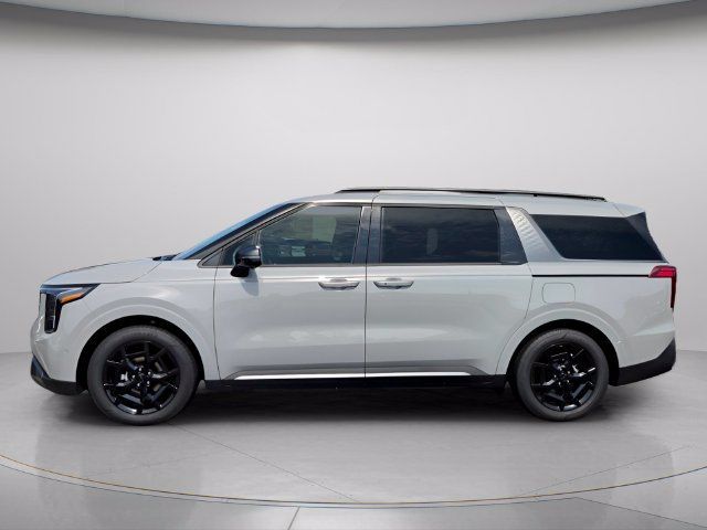 Certified 2026 Kia Carnival Hybrid FWD image 3