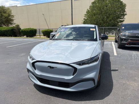 Used 2025 Ford Mustang Mach-E Select image 14