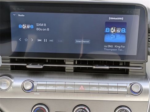 New 2026 Hyundai Kona SE image 17