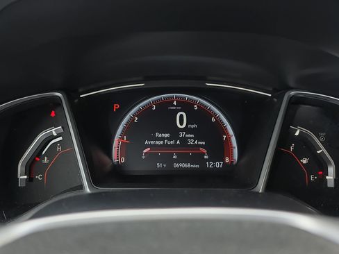 Used 2020 Honda Civic Sport image 21