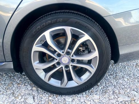 Used 2017 Mercedes-Benz C 300 Sedan image 23