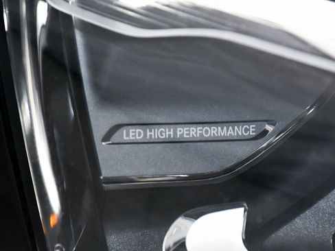 Used 2025 Mercedes-Benz E 450 4MATIC Sedan image 77