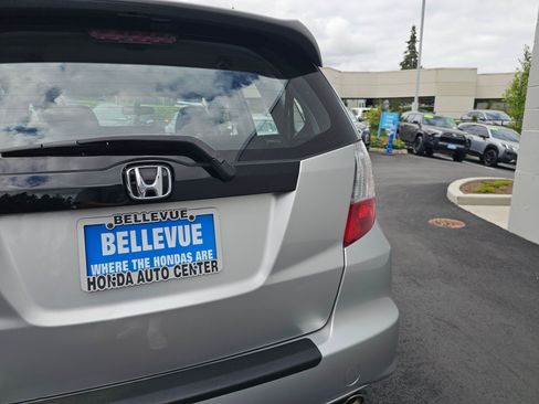 Used 2011 Honda Fit Sport image 15