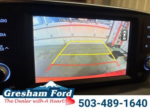 Used 2019 Hyundai Santa Fe SEL image 17