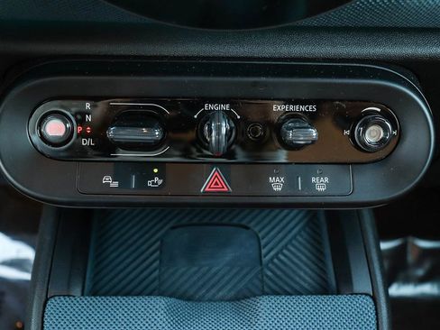 Used 2025 MINI Cooper Countryman S w/ Comfort Package Max image 19