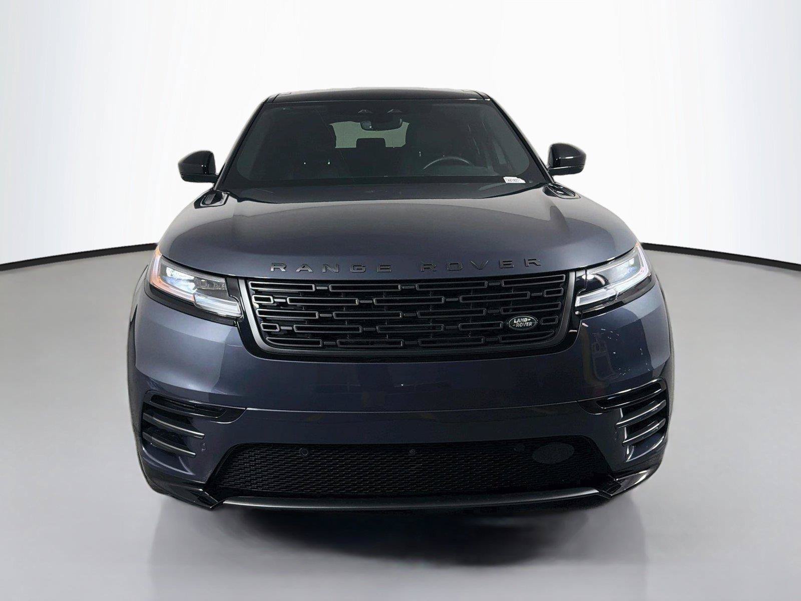 Certified 2026 Land Rover Range Rover Velar Dynamic SE AWD/4WD image 2