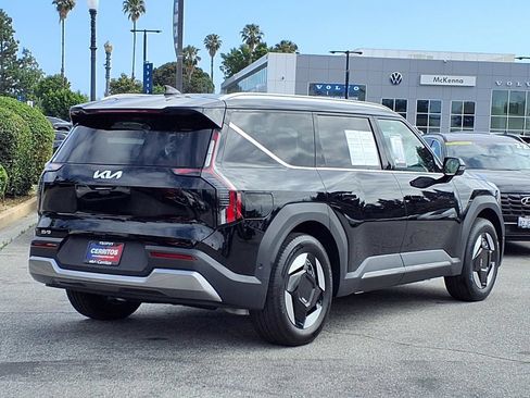 Used 2026 Kia EV9 Wind AWD/4WD image 5