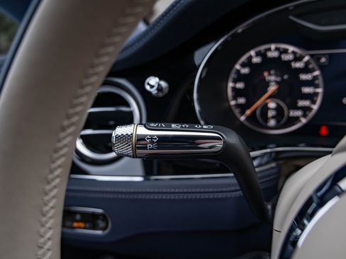 Used 2023 Bentley Continental GT Mulliner image 19