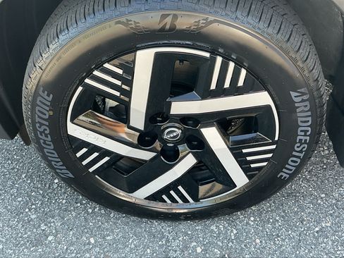 Certified 2026 Nissan Kicks SV FWD image 8