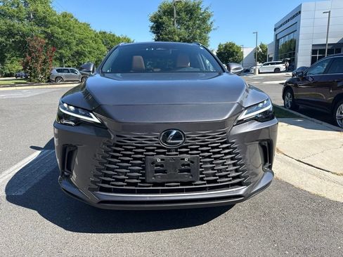 Used 2023 Lexus RX 350 w/ Accessory Package (2T) AWD/4WD image 3