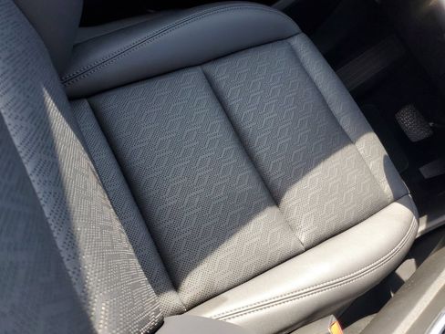 Used 2026 Chevrolet Equinox LT w/ Convenience Package II FWD image 15