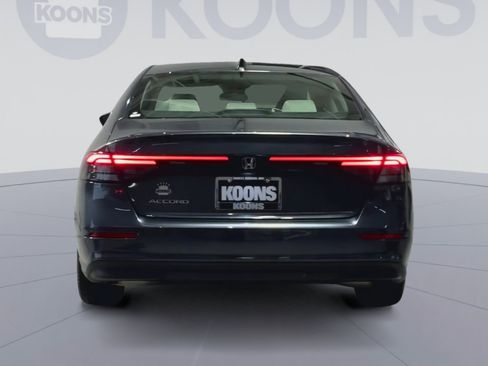 Used 2024 Honda Accord EX image 10