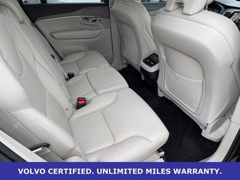 Certified 2023 Volvo XC90 B6 Plus w/ Protection Package Premier AWD/4WD image 33