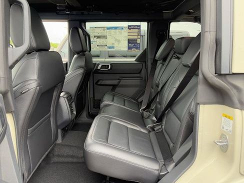 New 2026 Ford Bronco Outer Banks AWD/4WD image 27
