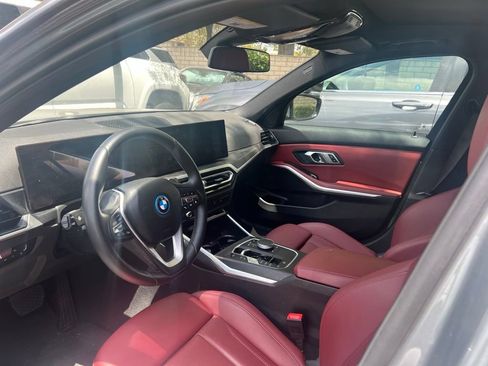 Used 2023 BMW 330e w/ Driving Assistance Package RWD image 8