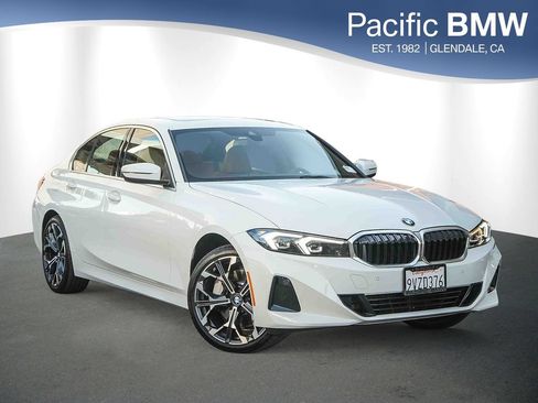 Used 2026 BMW 330i Sedan w/ Convenience Package RWD image 1