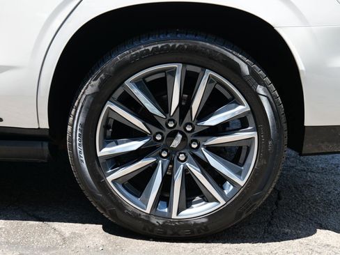 Used 2021 Cadillac Escalade Sport Platinum AWD/4WD image 93