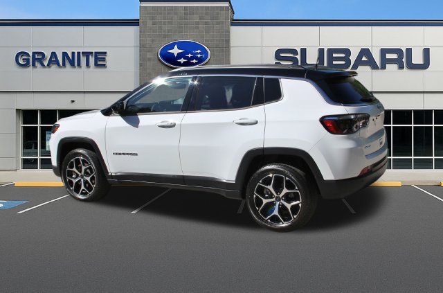 Used 2026 Jeep Compass Limited AWD/4WD image 8