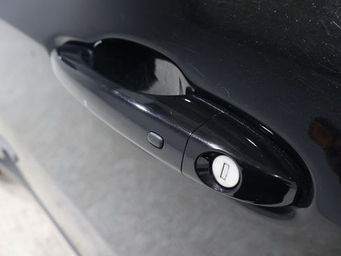 Used 2024 Jeep Compass Trailhawk image 10