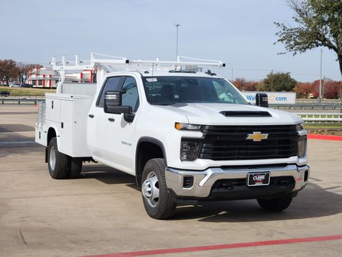New 2025 Chevrolet Silverado 3500 W/T w/ WT Convenience Package image 2
