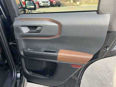 Used 2023 Ford Bronco Sport Badlands w/ Premium Package image 13