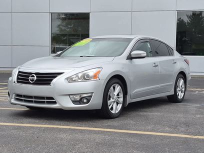 Used 2015 Nissan Altima 2.5 SV w/ Convenience Package