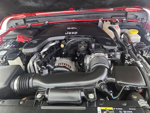 Used 2019 Jeep Wrangler Unlimited Sport S image 37