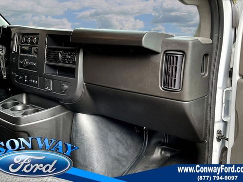 Used 2024 GMC Savana 2500 w/ Driver Convenience Package image 24