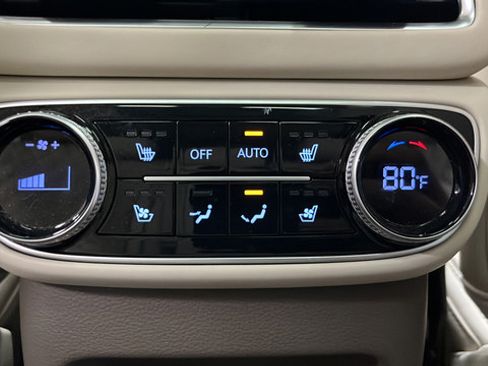 Used 2024 Genesis GV80 3.5T Advanced AWD/4WD image 38