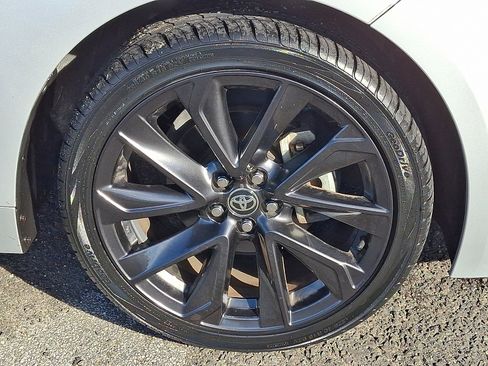 Certified 2023 Toyota Corolla SE image 9