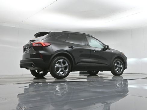 Used 2025 Ford Escape ST-Line image 49