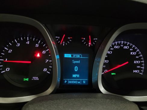 Used 2017 Chevrolet Equinox LT w/ Convenience Package FWD image 23
