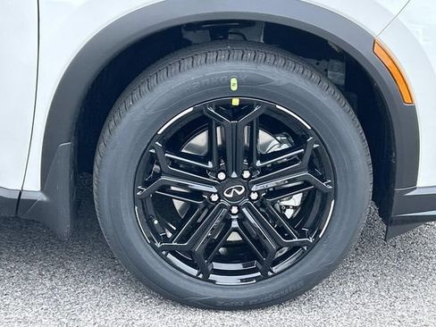 New 2026 INFINITI QX60 Sport image 9