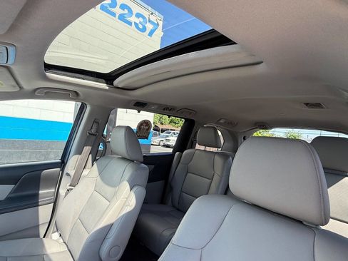 Used 2014 Honda Odyssey EX-L image 11