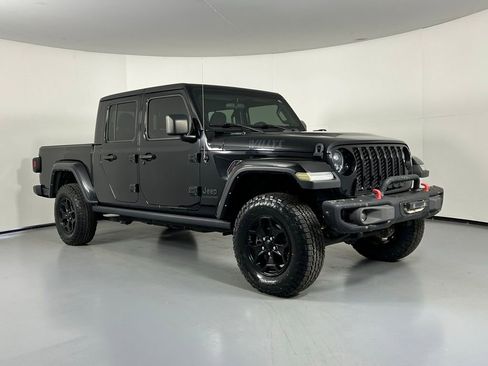 Used 2022 Jeep Gladiator Sport AWD/4WD image 1