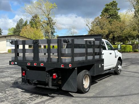 Used 2015 RAM 3500 Tradesman image 6