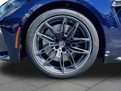 Used 2023 BMW M4 xDrive Competition w/ M Carbon Exterior Package AWD/4WD image 11