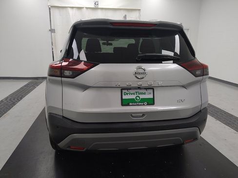 Used 2021 Nissan Rogue SV FWD image 6