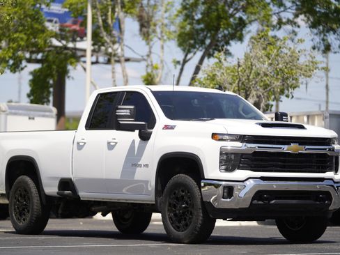 New 2026 Chevrolet Silverado 3500 LT w/ All Star Edition AWD/4WD image 42