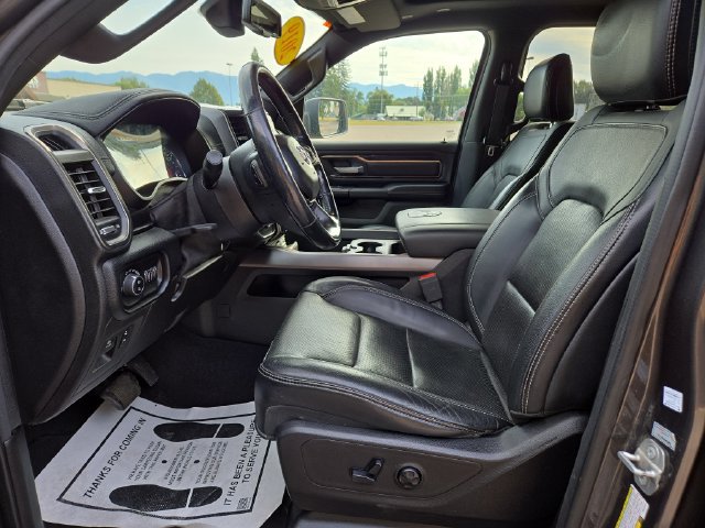 Used 2019 RAM 1500 Sport w/ Level 2 Equipment Group AWD/4WD image 3