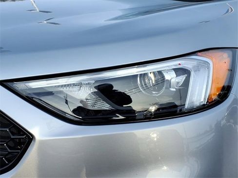 Used 2024 Ford Edge ST-Line image 14