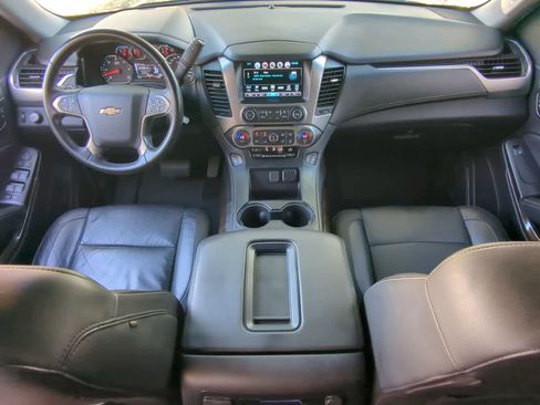 Used 2018 Chevrolet Tahoe LT w/ RST Edition image 14