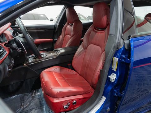 Used 2021 Maserati Ghibli S GranSport RWD image 22