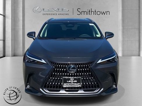 Used 2023 Lexus NX 350 AWD image 2