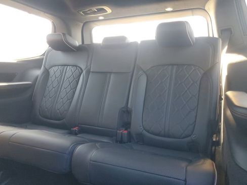 Used 2024 Jeep Grand Wagoneer Series III w/ HD Trailer Tow Package image 11